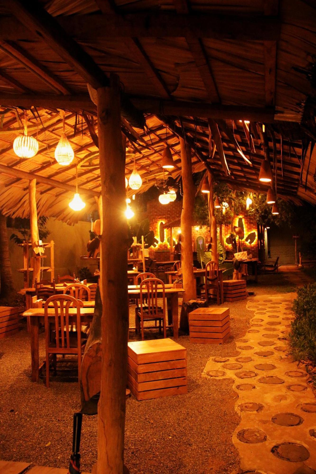 The Elephant Next-Door อุดาวาลาเว ภายนอก รูปภาพ