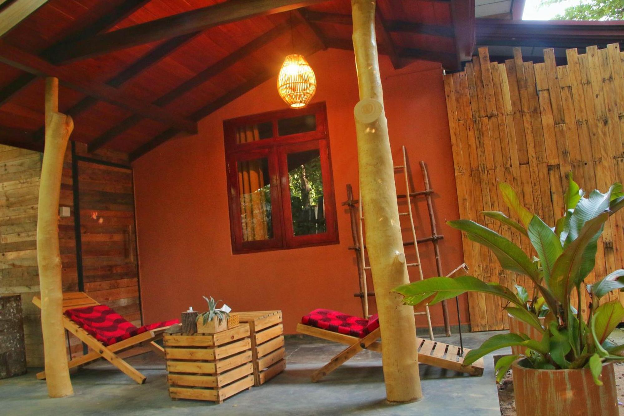 The Elephant Next-Door อุดาวาลาเว ภายนอก รูปภาพ